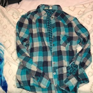 Mudd plaid aqua/turquoise and white and black